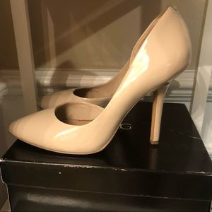 BCBG 9 Wide • Beige / Nude Heels